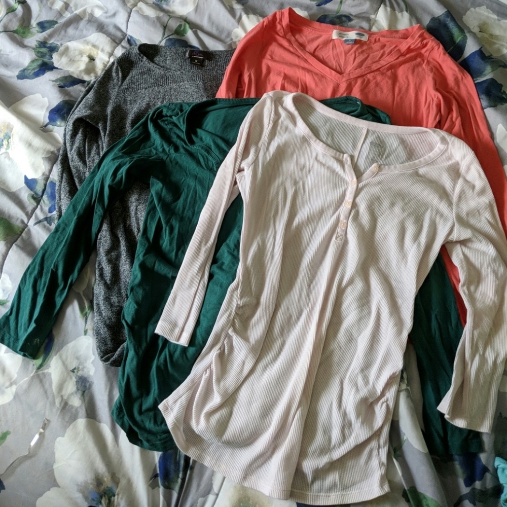 5 Medium maternity tops